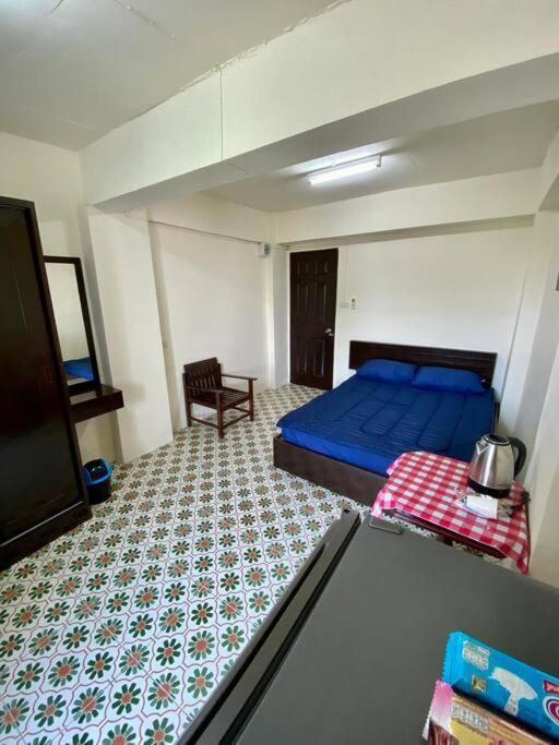 Ratanawong Place 823 Banguecoque Exterior foto