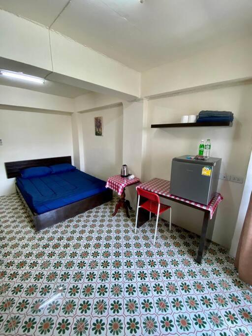Ratanawong Place 823 Banguecoque Exterior foto